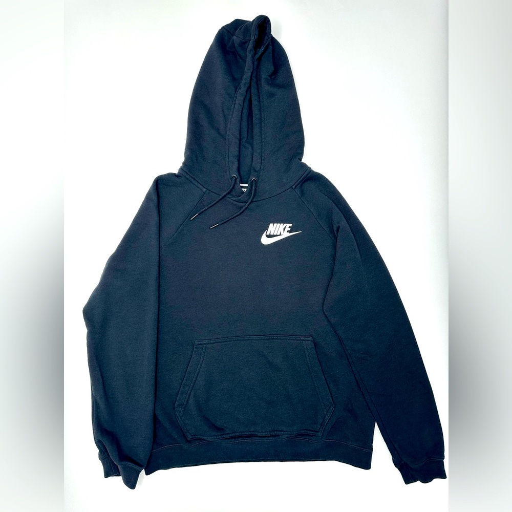 Big Kids, “NIKE” Hoodie.